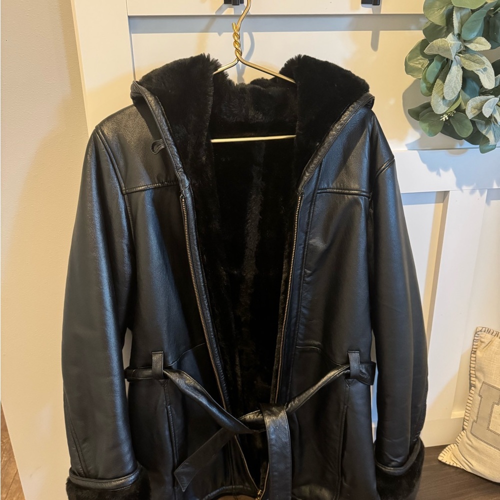Wilson’s Leather - Women’s Jacket with Hood & Tie